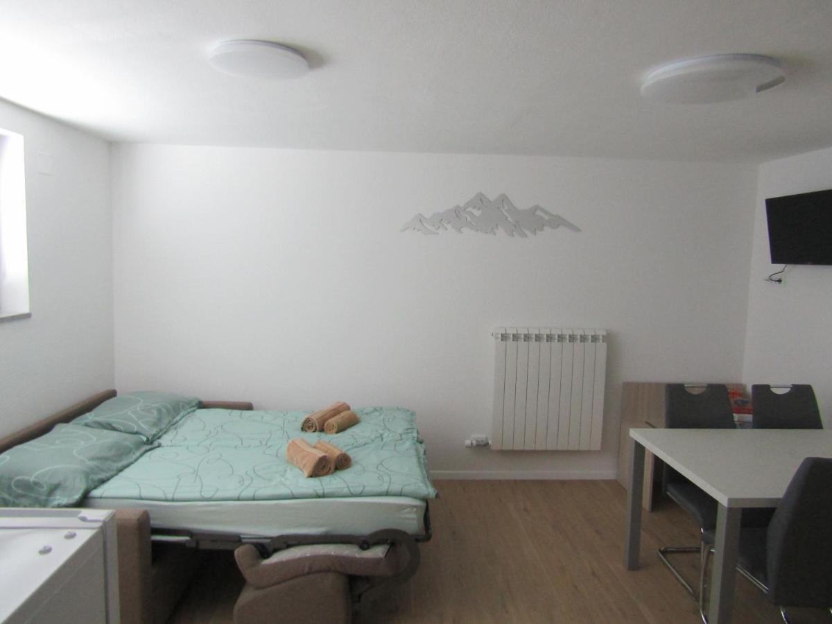 Apartma Melinc ボヴェツ エクステリア 写真